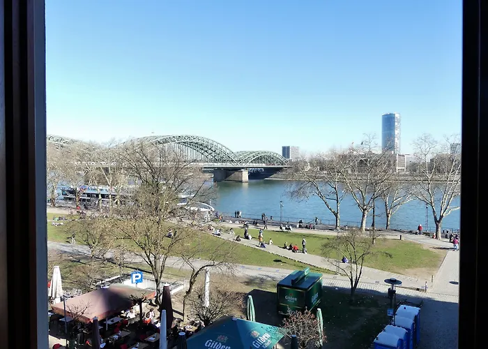 Kunibert Der Fiese - SuperiorHotel Köln